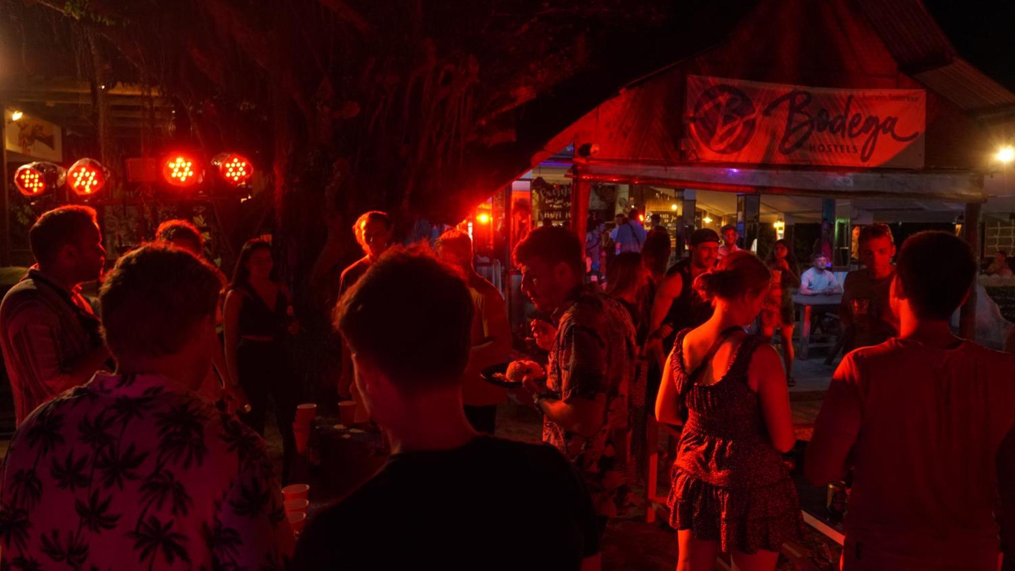 Bodega Koh Pha Ngan Pool Hostel Baan Tai Εξωτερικό φωτογραφία
